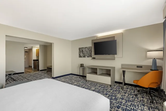 جناح بسرير كينج مع أريكة لذوي الإعاقة، Best Western Plus Omaha Airport Inn 5/9