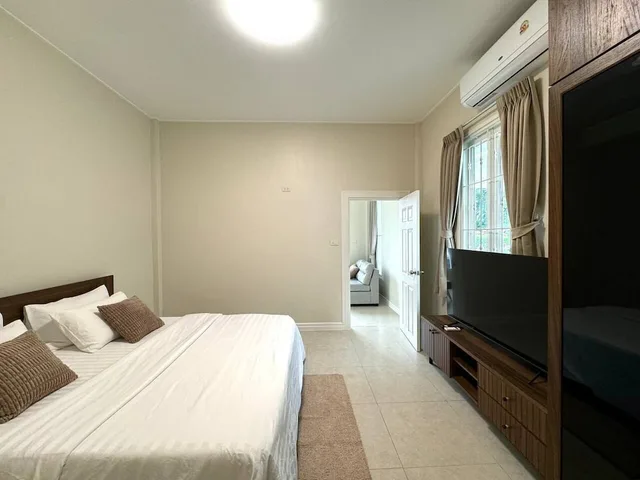 فيلا سيغنتشر بسرير كينج وسريرين منفصلين، Sabaii Bay Resort 3/9