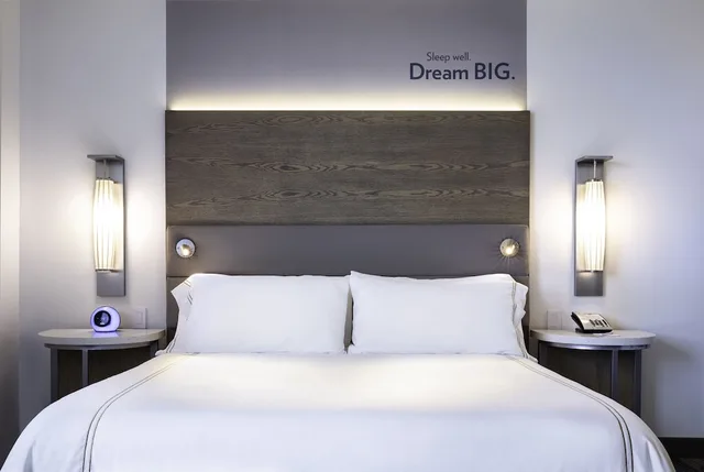 غرفة قياسية بسرير فردي بإطلالة على البحيرة، Even Hotel Miami Airport 4/10