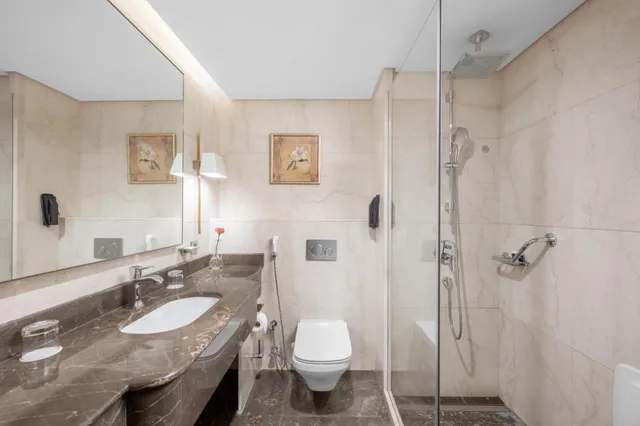Premier Haram View Twin Two Double Beds، فندق المدينة أوبروى(The Biltmore Al Madinah) 2/3