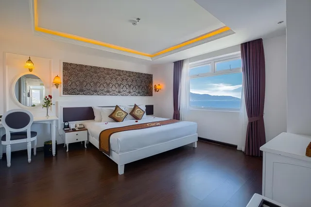 Suite, SEA PHOENIX HOTEL 1/1