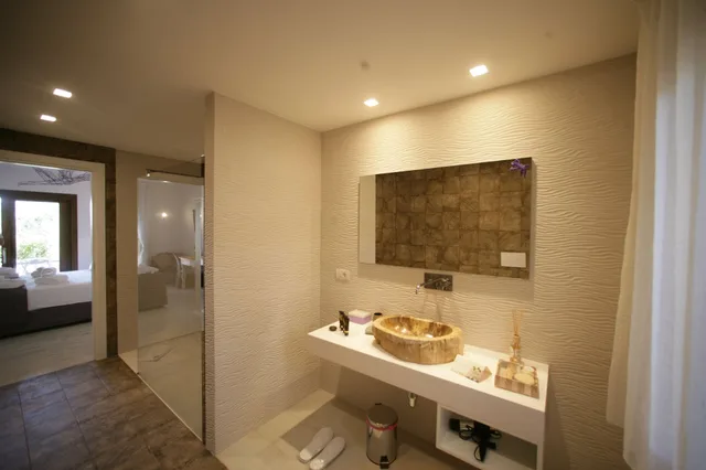 غرفة سوبيريور بسرير كينج بإطلالة على البحر، Geco Di Giada Exclusive Art Suites 5/7