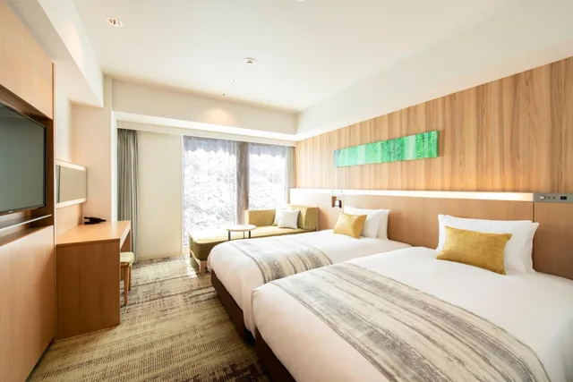 غرفة بسريرين منفصلين مع سرير إضافي، Hotel Grand Bach Sendai 2/4