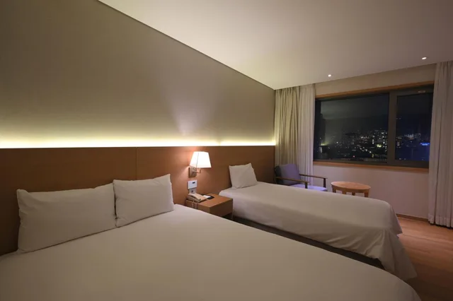 Super, Deluxe, Twin Beds، Astar Hotel 2/8