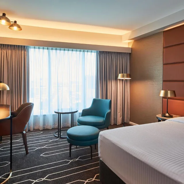 غرفة قياسية بسرير كينج وسرير كوين، Crowne Plaza Sydney Airport by IHG 6/10
