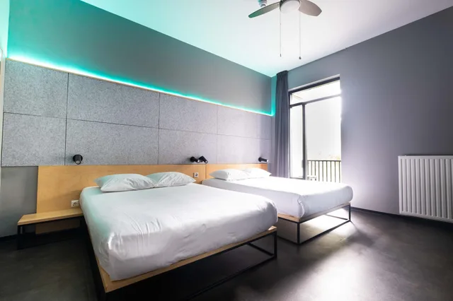 غرفة عائلية رباعية بسريرين مزدوجين، De Pijp Boutique Hotel 6/10