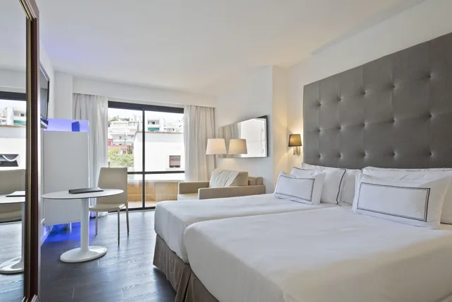 غرفة كلاسيكية بسرير كينج، Melia Palma Marina 1/7