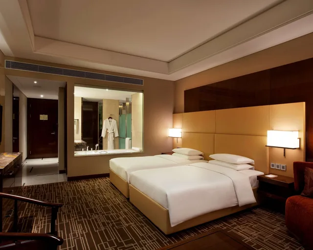 غرفة كلوب بسريرين منفصلين، Hyatt Regency Jinan 2/4