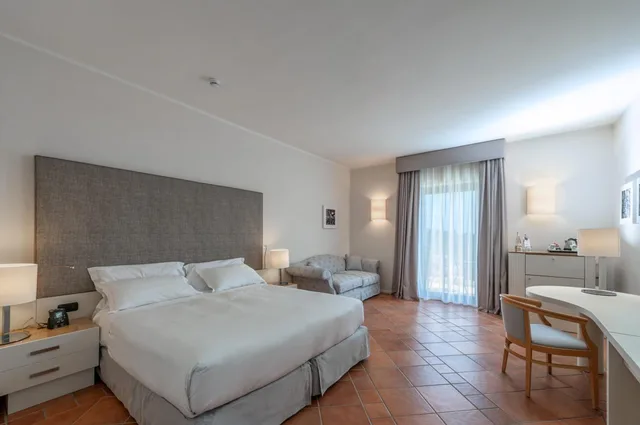 غرفة ديلوكس رباعية، Acaya Golf Resort and Spa 2/6