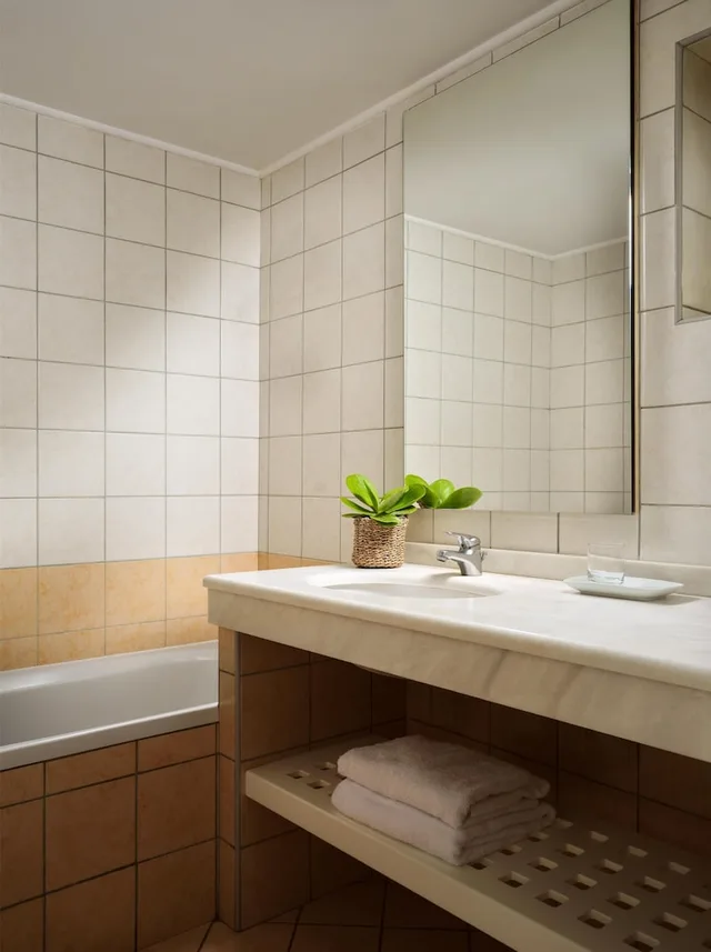 بنغل بإطلالة على الحديقة، Civitel Creta Beach 8/8
