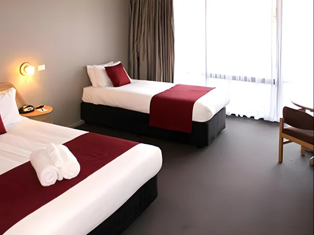 غرفة قياسية، Club Mulwala 1/1