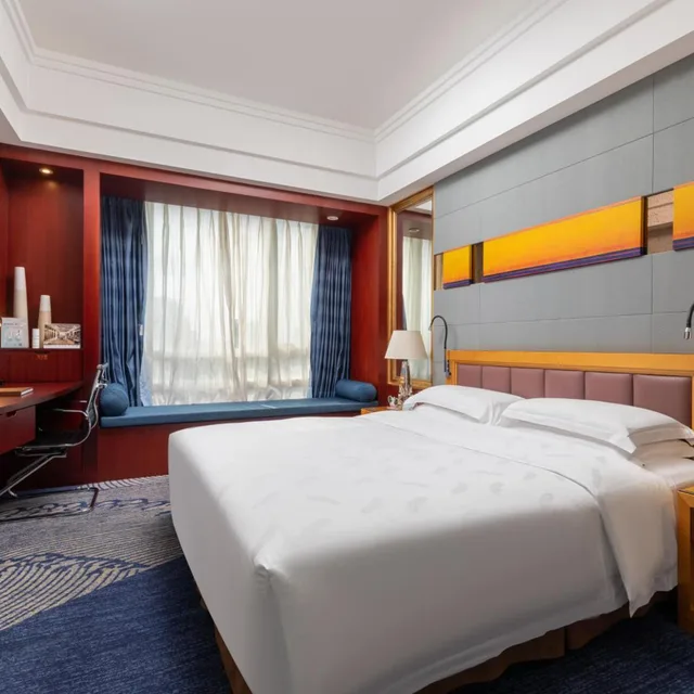 غرفة سوبيريور بسرير كينج، Zhuhai Charming Holiday Hotel 1/4