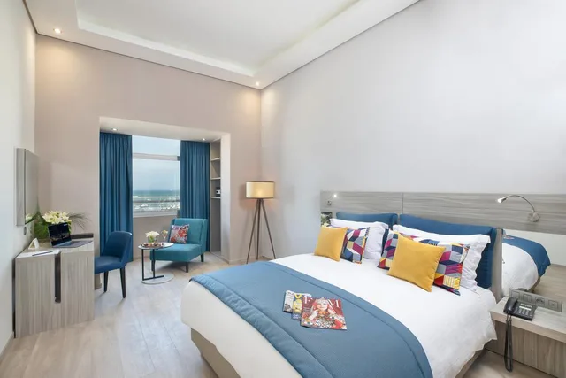 Room, Twin Beds, Pool View, Marina Bay City Center Tangier 1/1