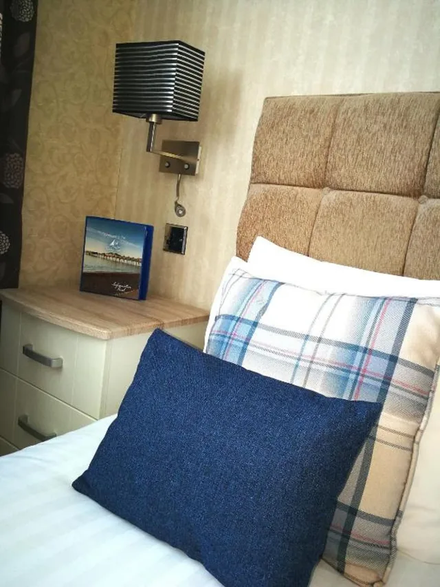 غرفة عائلية ثلاثية بسرير مزدوج وسرير فردي، Torbay Court Hotel 1/4