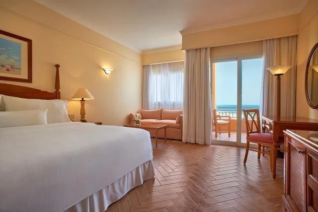 Imperial, Suite, Sea View، The Cascades Golf Resort, Spa and Thallasso 3/10