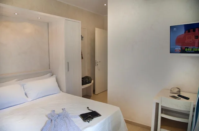 غرفة بسرير مزدوج أو سريرين منفصلين، Hotel Britannia 6/10