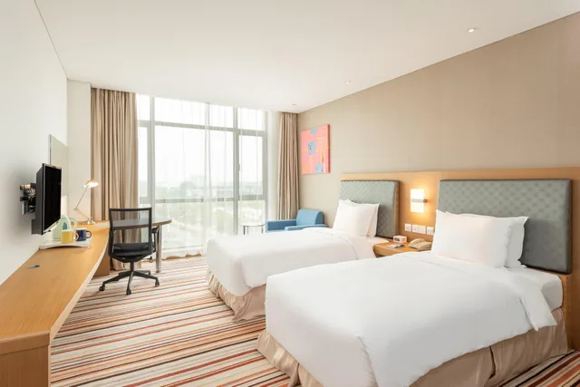 غرفة بسرير كوين، Holiday Inn Express SHANGHAI JIADING INDUSTRY PARK 2/3