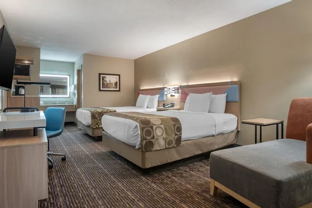 غرفة قياسية بسريرين كوين للمدخنين، Best Western Vicksburg 3/8