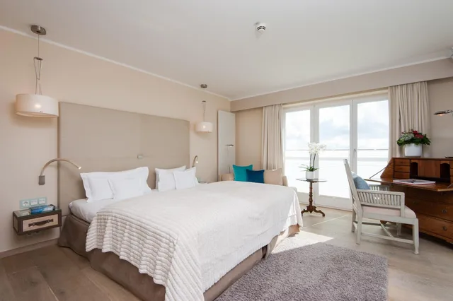 غرفة بسرير مزدوج بإطلالة على البحر، Hotel Fahrhaus Sylt 2/6