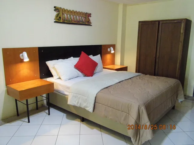 غرفة ديلوكس بسرير مزدوج للمدخنين، Augusta Hotel dan Glamping Palabuhanratu 1/2