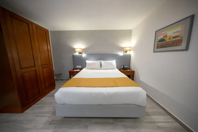 Inner, Double Bed, No Balcony، Solana Hotel & Spa 1/10