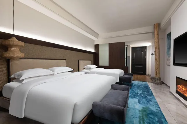 غرفة بريميير بسريرين مزدوجين، Wingate by Wyndham Xiangxi Fenghuang 1/1