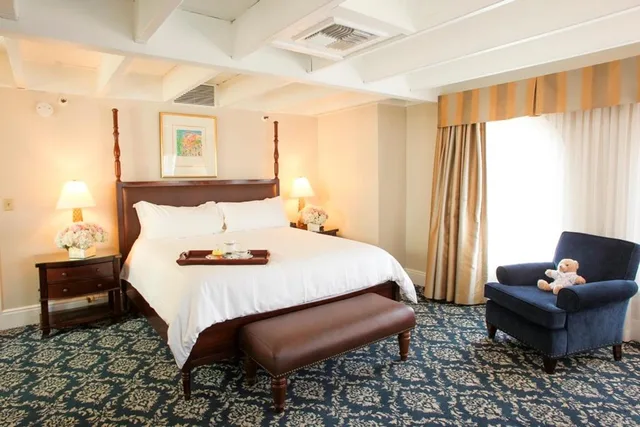 جناح جونيور، The Mission Inn Hotel & Spa 1/1