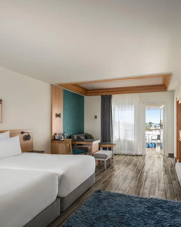 Standard, Twin Beds, Garden Side, Palm Wing، Novotel Sharm El Sheikh 3/6