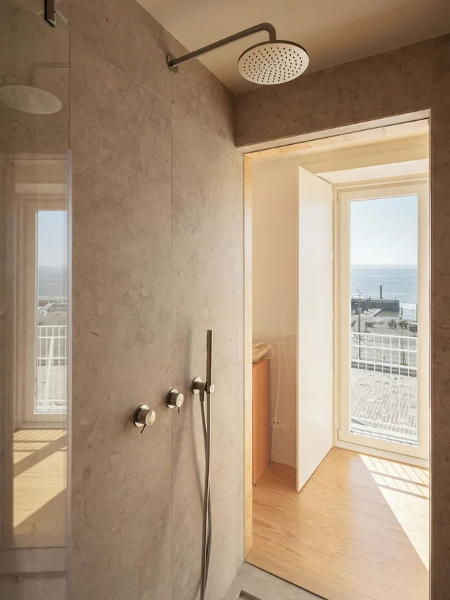 2 Bedrooms, Duplex, Apartment, Queen and Twin Beds، Lioz Lisboa Hotel 8/10