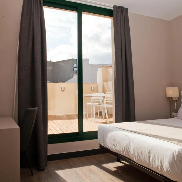 جناح عائلي، May Ramblas Hotel 7/10