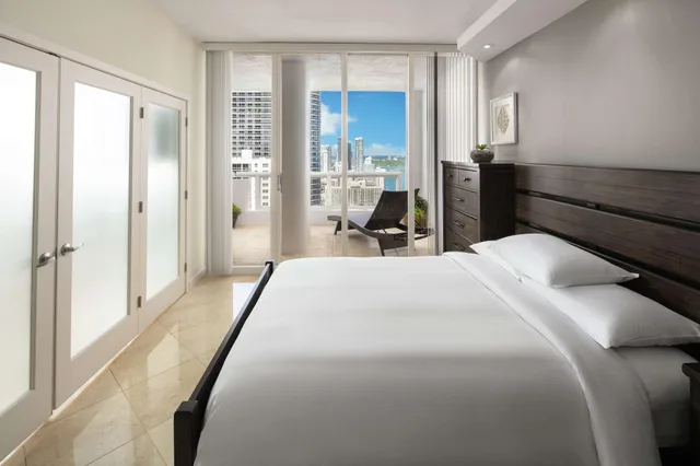 4 Bedrooms, Condo, Penthouse، Doubletree By Hilton Grand Hotel Biscayne Bay 1/6