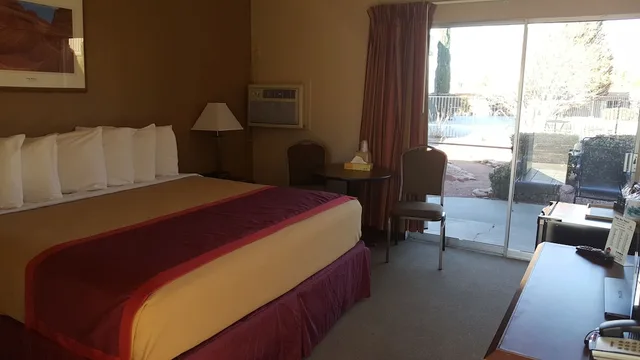 غرفة سوبيريور بسرير كينج، Lake Powell Canyon Inn 5/10