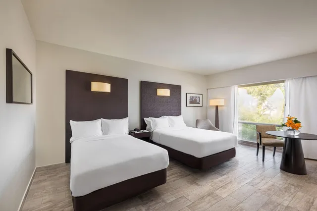 غرفة كلوب بسرير مزدوج بإطلالة على المدينة، SHERATON SALTA HOTEL 5/10