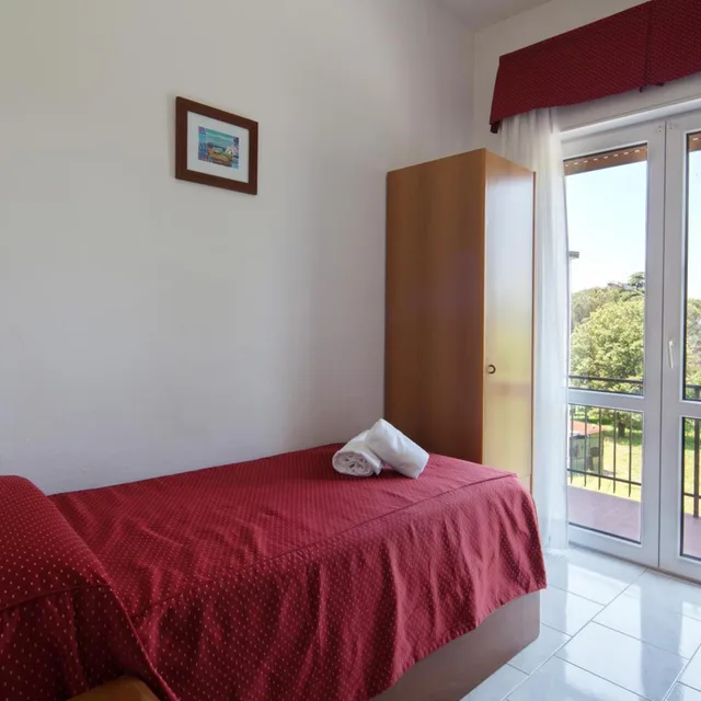 غرفة مفردة، Hotel Nella 6/10