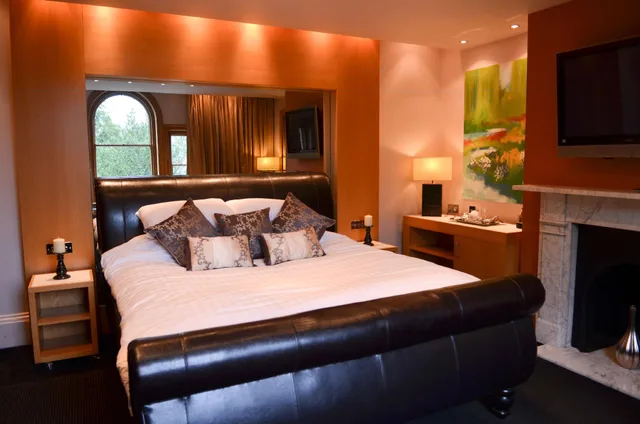 غرفة تنفيذية، Regent Hotel 1/1