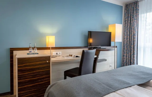 غرفة قياسية بسرير كوين، Avalon Bad Reichenhall 2/3