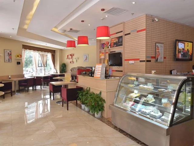 Yibis Hotel (Chongqing Ranjiaba Subway Station)، تشونغتشينغ 15/23