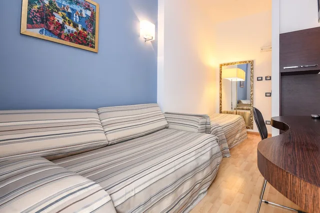 جناح جونيور بسرير كينج وسريرين منفصلين، Hotel City 1/8