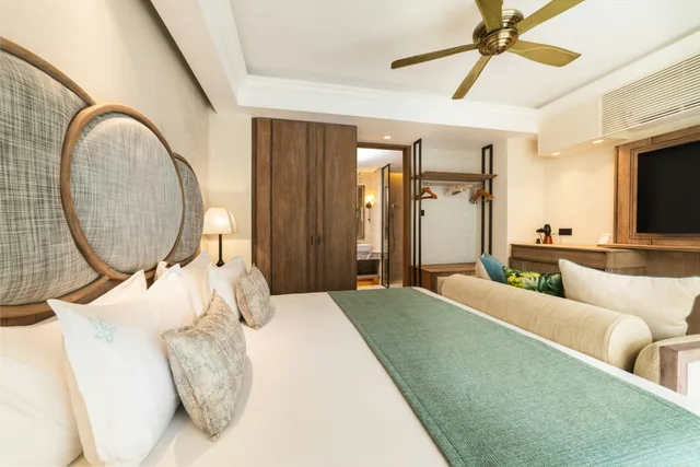 Pool, Family, Suite, Villa, Beach Front، Maradiva Villas Resort And Spa 3/5