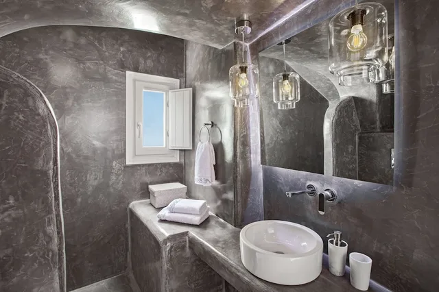 5 Bedrooms, Luxury, Villa, Twin Beds, 4 Double Beds, 5 Bathrooms, Private Pool، Erossea Villa Santorini Imerovigli 2/5