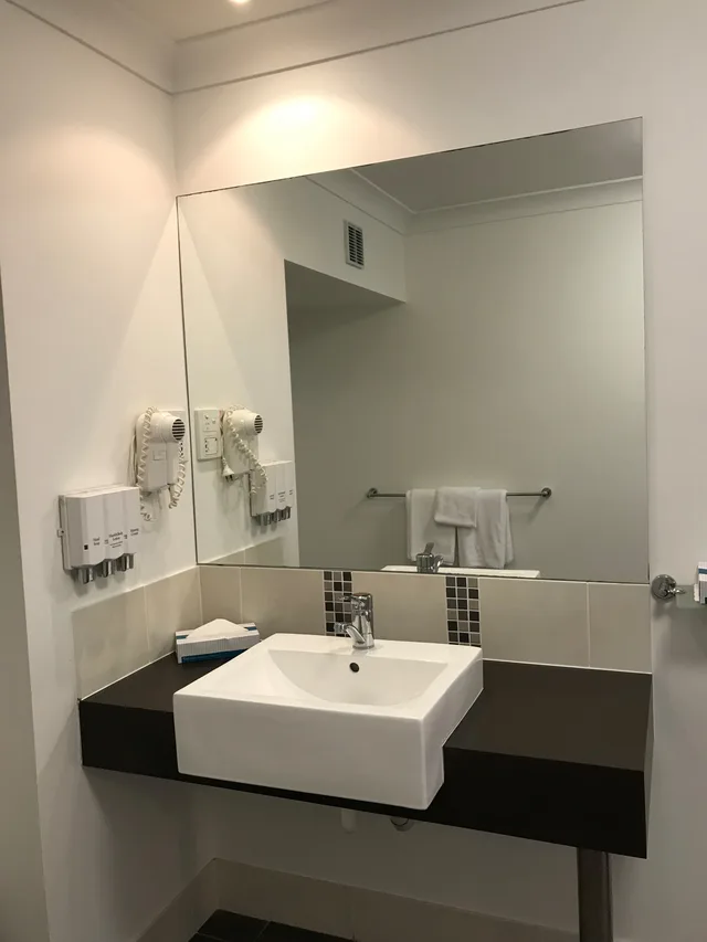 غرفة قياسية بسرير مزدوج، Bay Village Tropical Retreat 2/3