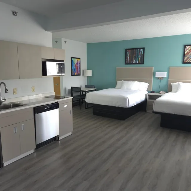 جناح ديلوكس بسرير كوين، MainStay Suites LeClaire - Quad Cities 2/9
