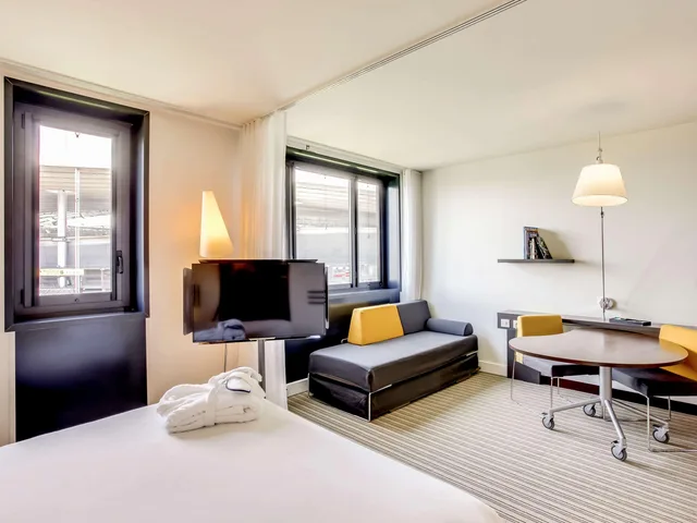 جناح تنفيذي بسرير مزدوج مع أريكة، Novotel Suites Paris Stade De France 6/10