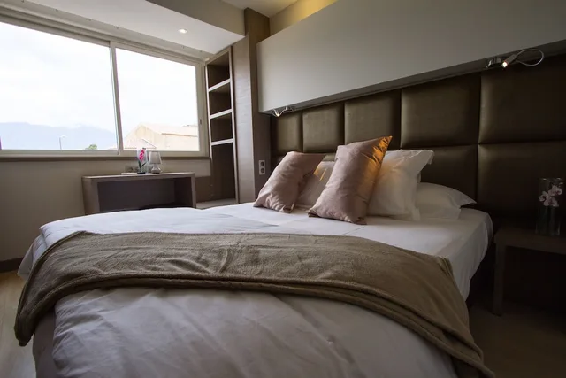 غرفة سوبيريور ثلاثية بسرير كوين وسرير فردي بإطلالة على البحر، Hôtel La Santa 4/7