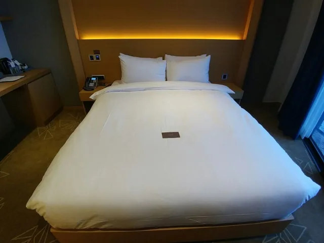 غرفة قياسية بسرير مزدوج بإطلالة جزئية على البحر، Sea Cruise Hotel 5/6