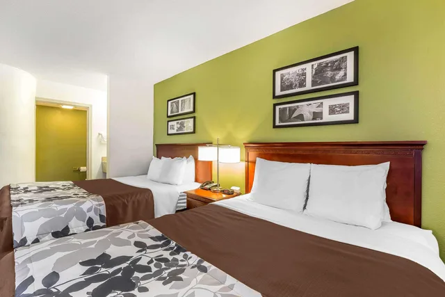 Upgrade, 2 Queen Beds، Sleep Inn Gaffney At I-85 1/5