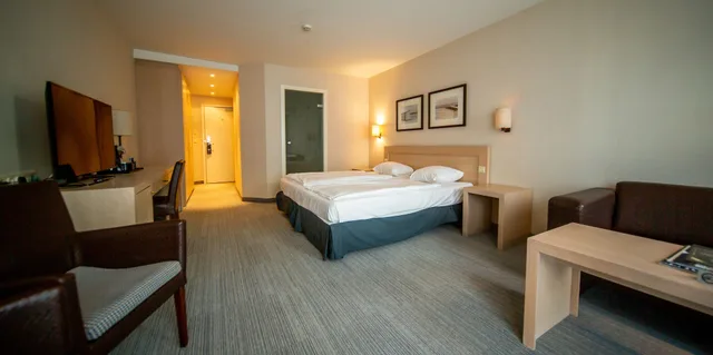 غرفة ديلوكس بسريرين منفصلين، Hotel Aazaert 4/10