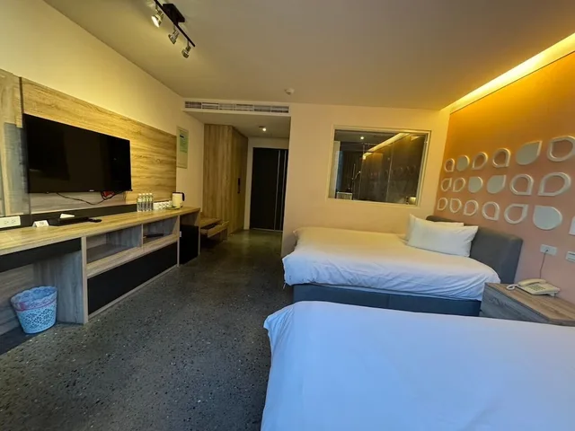 غرفة سوبيريور رباعية بسريرين مزدوجين، Travel Light Hotel 4/10