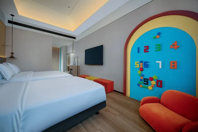 غرفة قياسية بسرير كينج وسرير فردي، Holiday Inn Express Huangshan Tunxi High-Tech Zone By Ihg 3/7