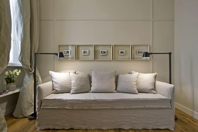 Suite, CROSSING CONDOTTI 5/6